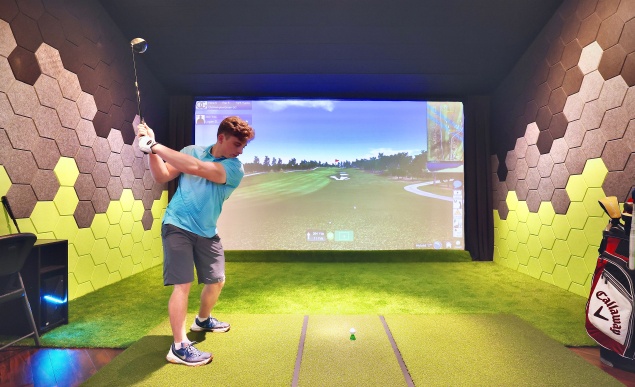 Saginaw Athletic Club's Indoor Golf Simulator